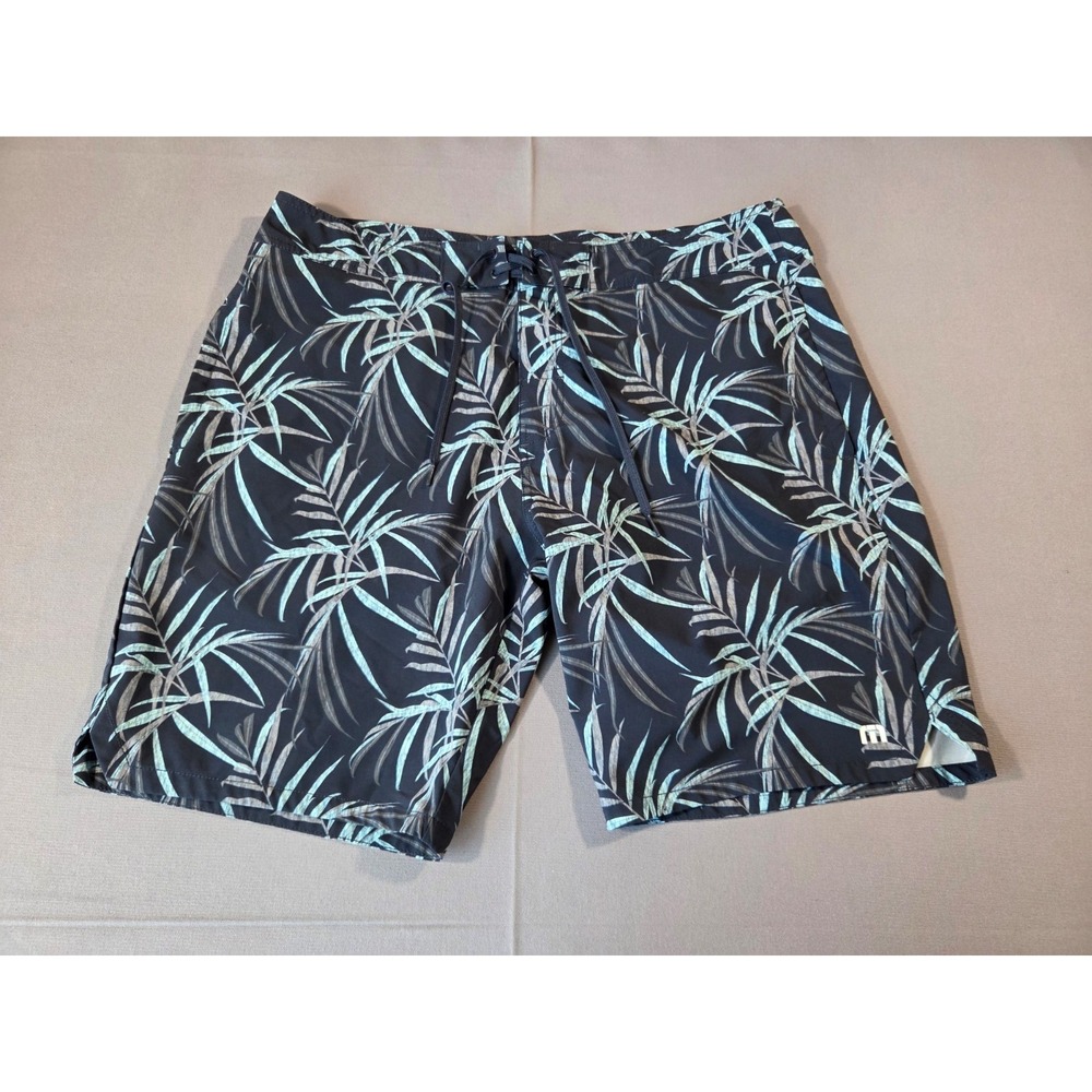 Travis Mathew Shorts Mens 38 Blue Trawler Boardshorts Palm Leaf Skeleton Swim